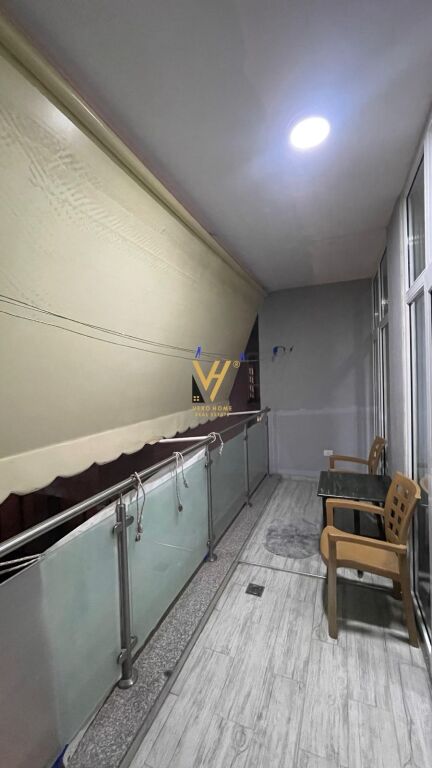 JEPET APARTAMENT 1+1+BLK ME QIRA TE KOMUNA E PARISIT 65.000 LEKE
