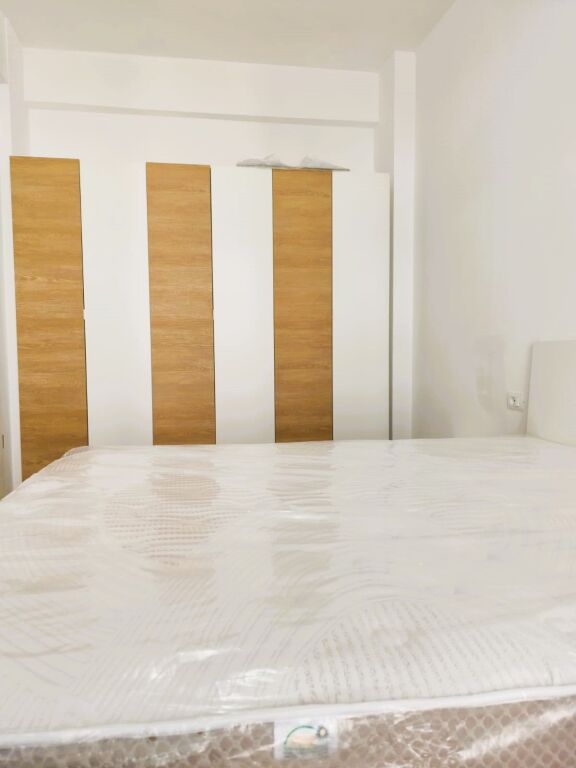 Apartament 1+1 me qera, i ri, i sapo mobiluar, i pabanuar me pare!