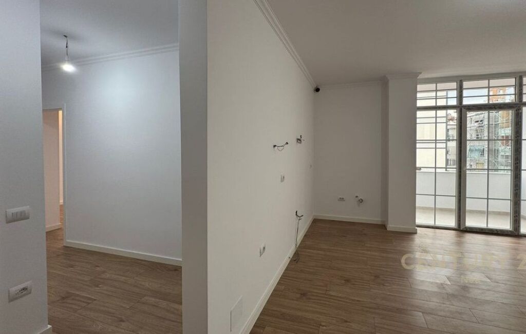 Apartament ne shitje 2+1 tek Rruga e Bogdaneve