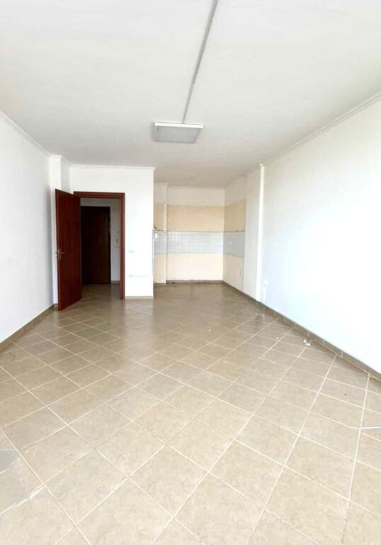 Appartamento 2+1+2 📍Shkëmbi i Kavajës