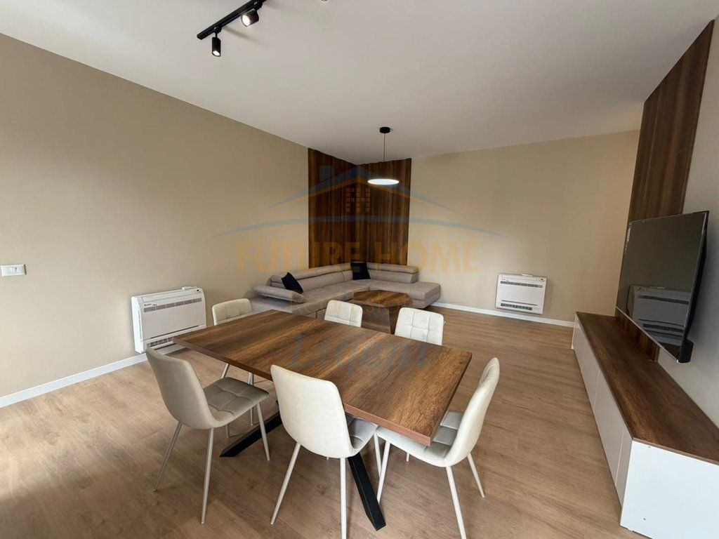 Rent, Apartment 2+1+ Parking Space, Green Valley, Tirana.