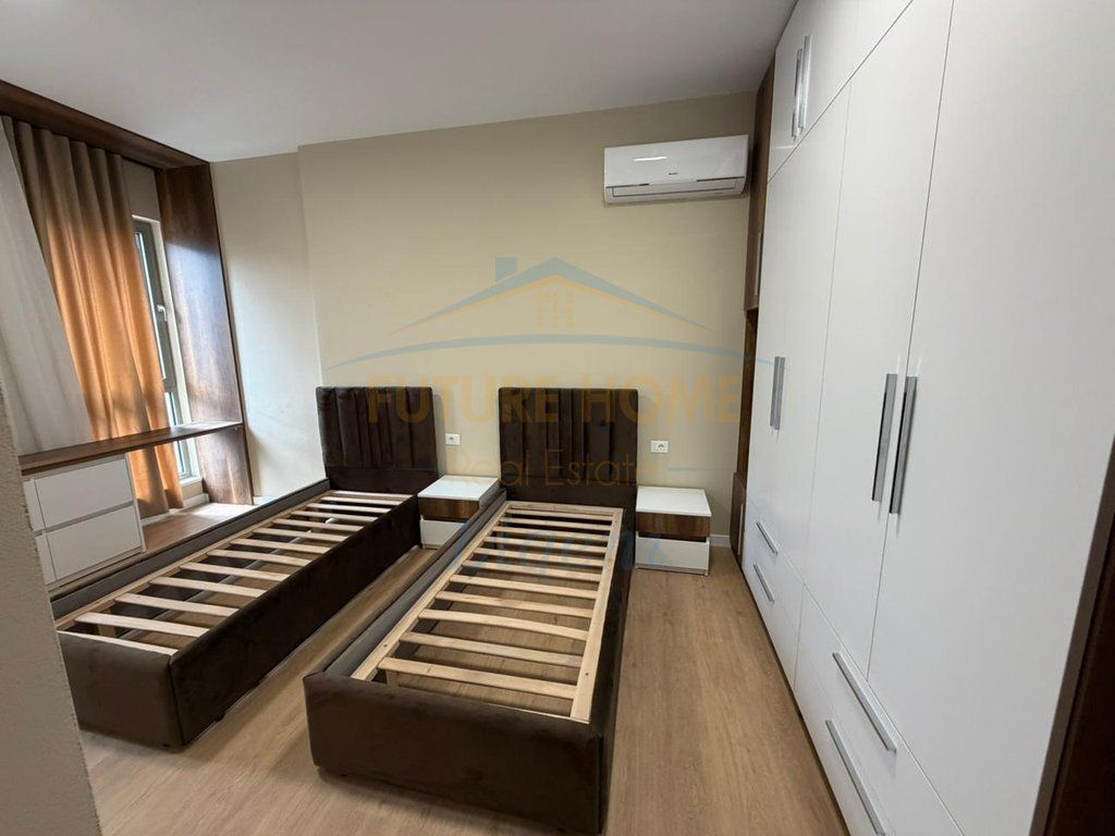 Rent, Apartment 2+1+ Parking Space, Green Valley, Tirana.