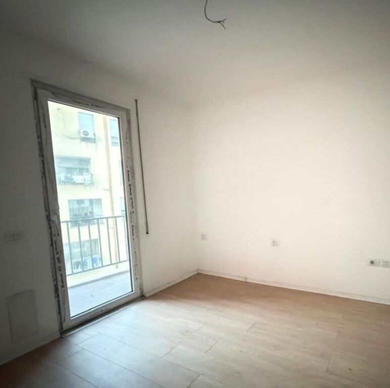 Appartamento 2+1+ Posto Auto In Vendita
