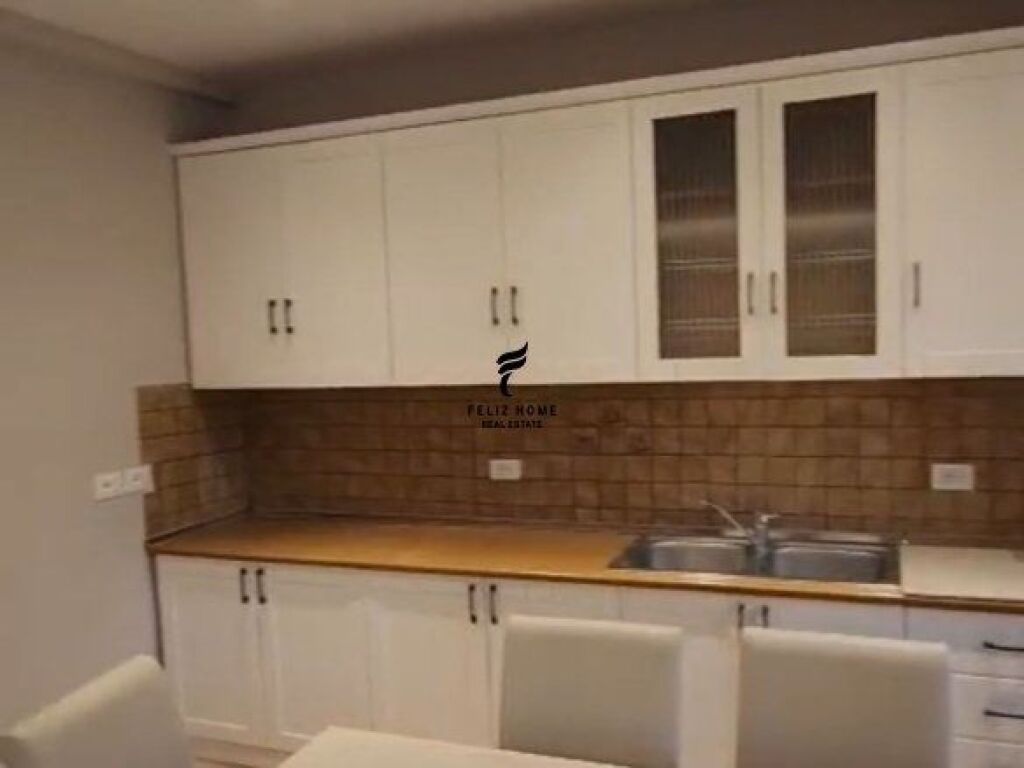 VENDESI APPARTAMENTO 2+1 EX PARCO 210.000 EURO FH-68260
