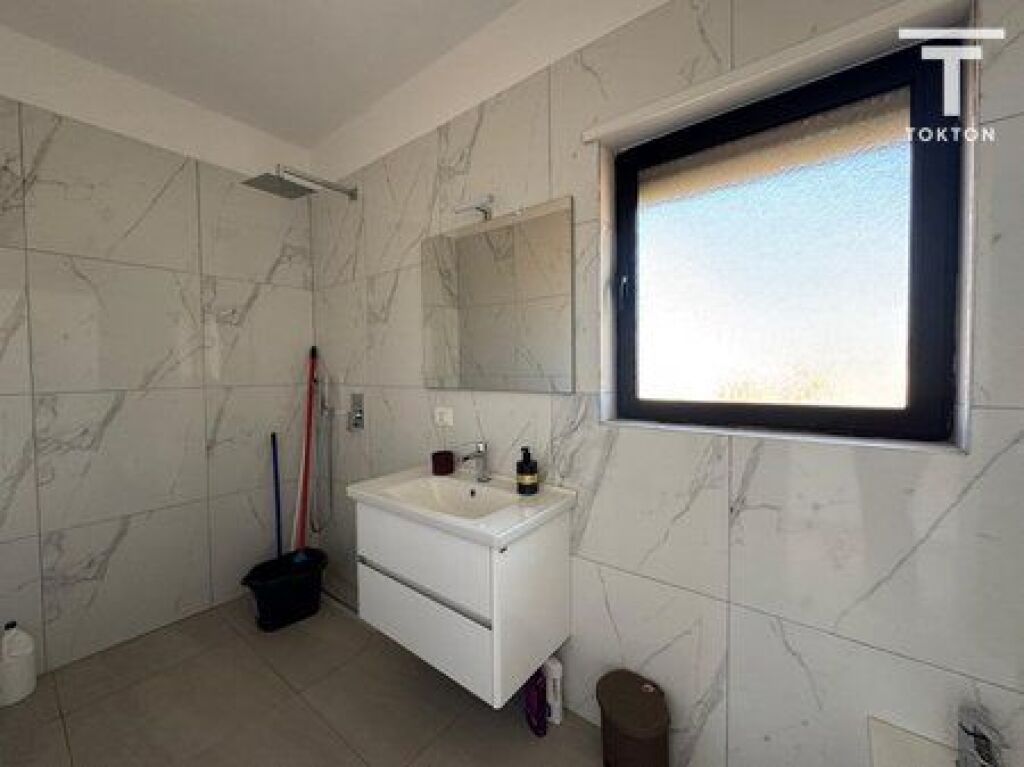 HITET, APARTAMENT 3+1+2, RRUGA E DIBRËS, TIRANË