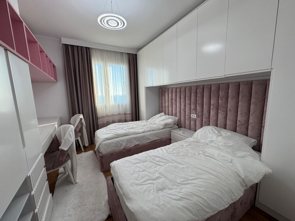Jepet apartament 2+1 me qera Plazh Durres