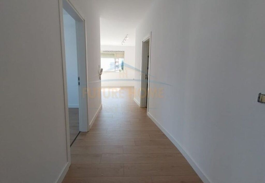 Shitet,Apartament 2+1+2,Pasticeri Melisa,Fresk.