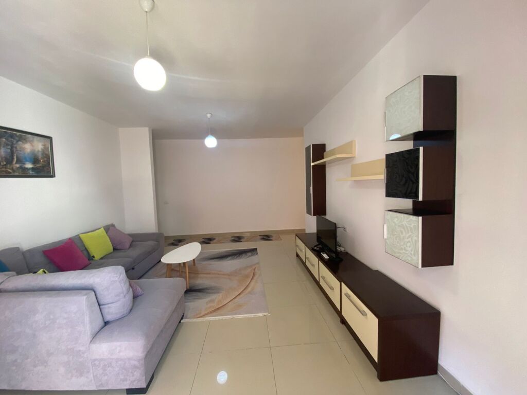 Appartamento in affitto 3+1 Astir