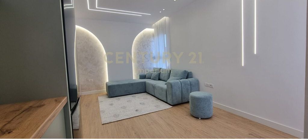 Appartamento 1+1 in vendita ad Astir