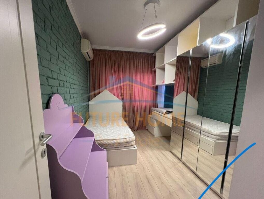 For sale, Apartment 2+1+2 , Former Bus Park, Tirana .