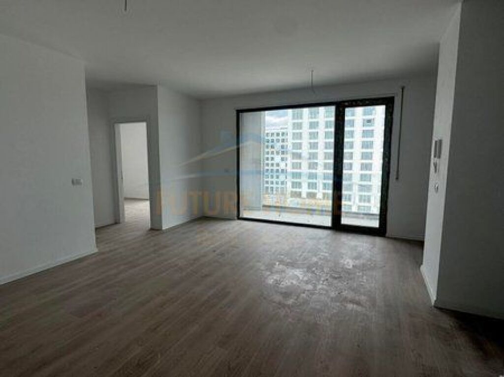 Shitet, Apartament 2+1+2, Akses Tirana, Ish Sheshi Shqiponja