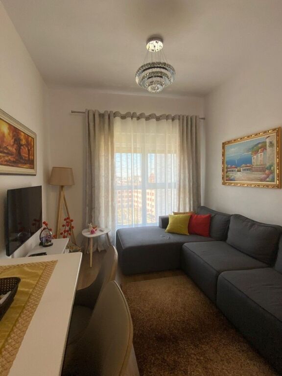 Shitet Apartament 1+1 – Ali Demi, Rezidenca Kadiu