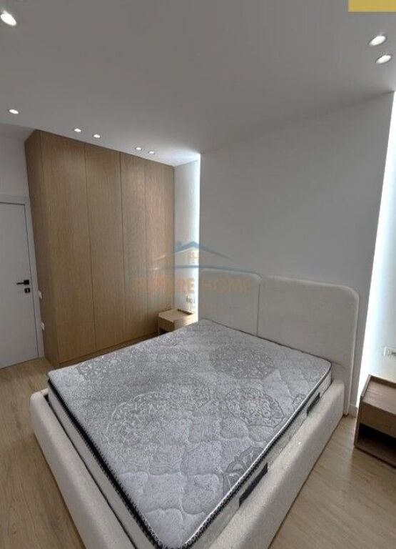 In vendita, Appartamento 1+1 Nuovo Anello, Tirana