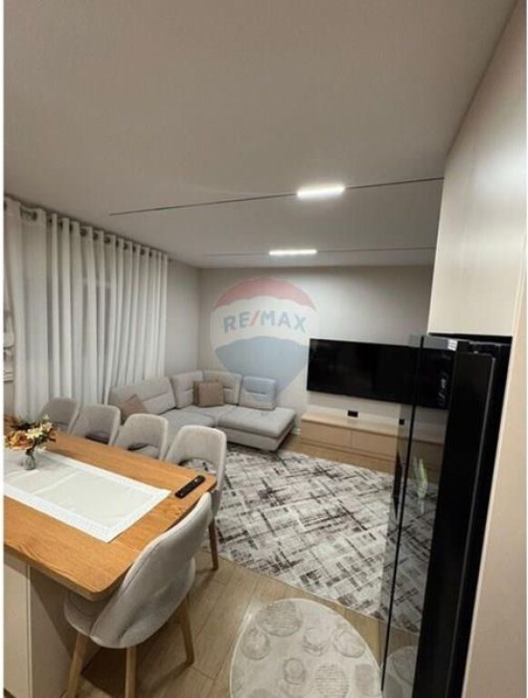 Appartamento - In Affitto - Rruga e Dibrës, Tirana