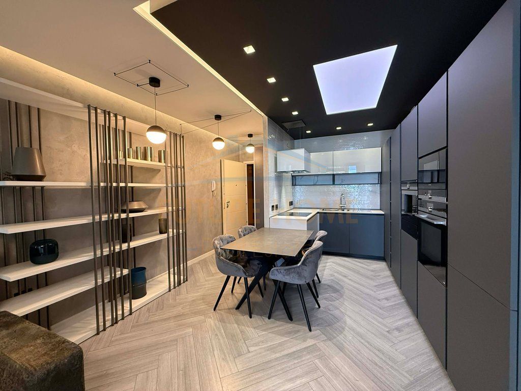 Shitet apartament 2+1+2 Fiori Di Bosko