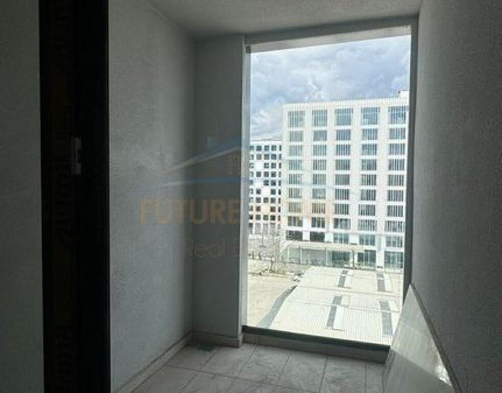 Shitet, Apartament 2+1+2, Akses Tirana, Ish Sheshi Shqiponja