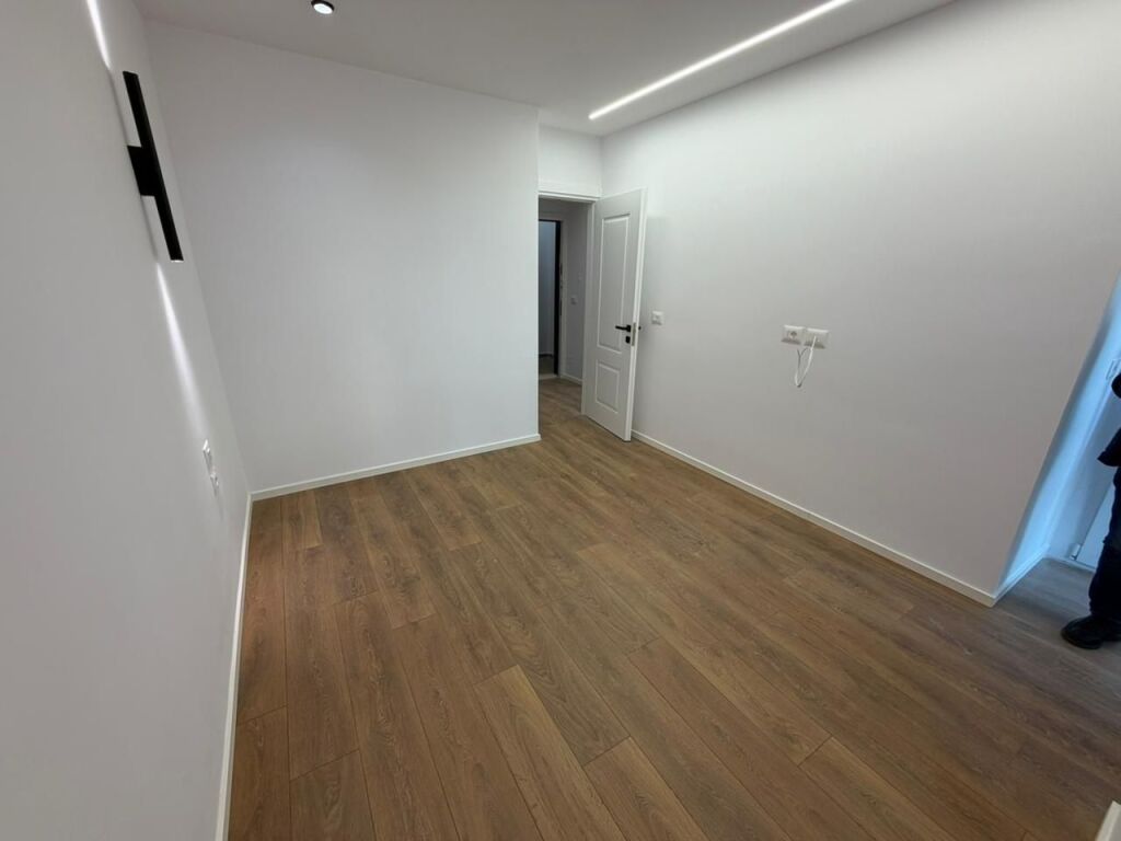 📣 FOR SALE Apartment 1+1 📍 Near 21-Dhjetorit ✨  💶 Price 155,000 Euro