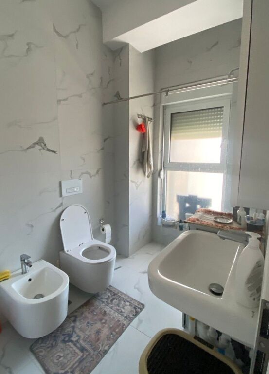 Shitet Apartament 1+1 – Ali Demi, Rezidenca Kadiu