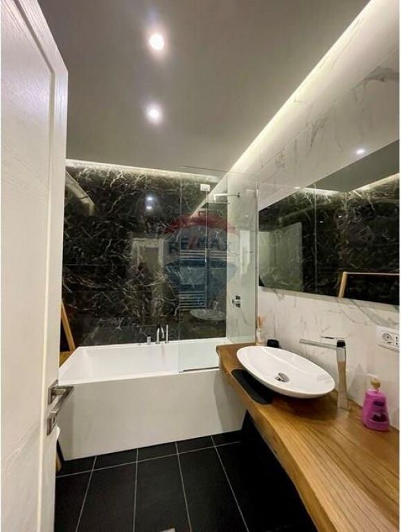 APARTAMENT 2+1 ME QIRA TEK AMBASADOR 3