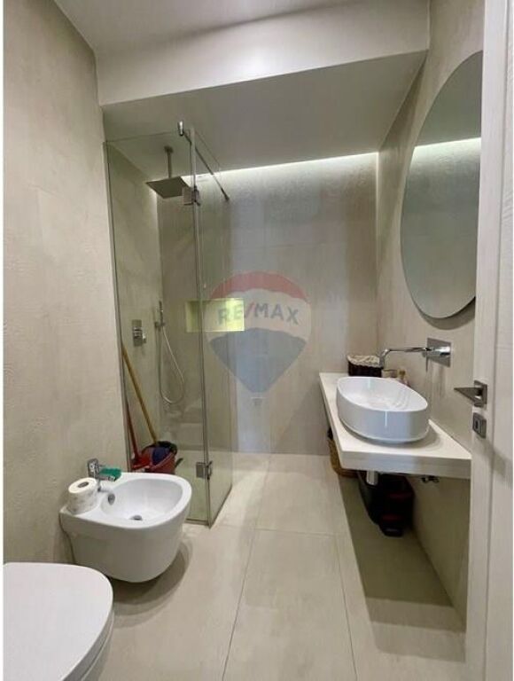 APARTAMENT 2+1 ME QIRA TEK AMBASADOR 3