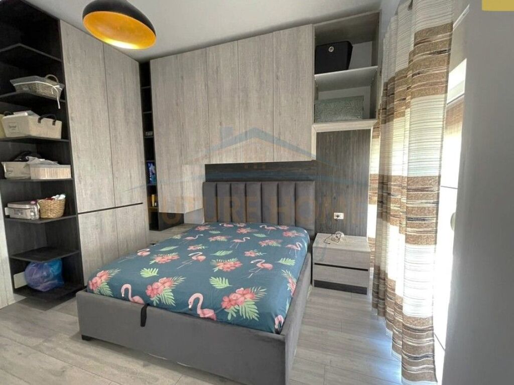 For sale, Apartment 2+1+2, Mangalem Complex, Tirana.