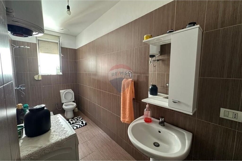 VENDIAMO APPARTAMENTO 2+1 I PALAZZI GIALLI!