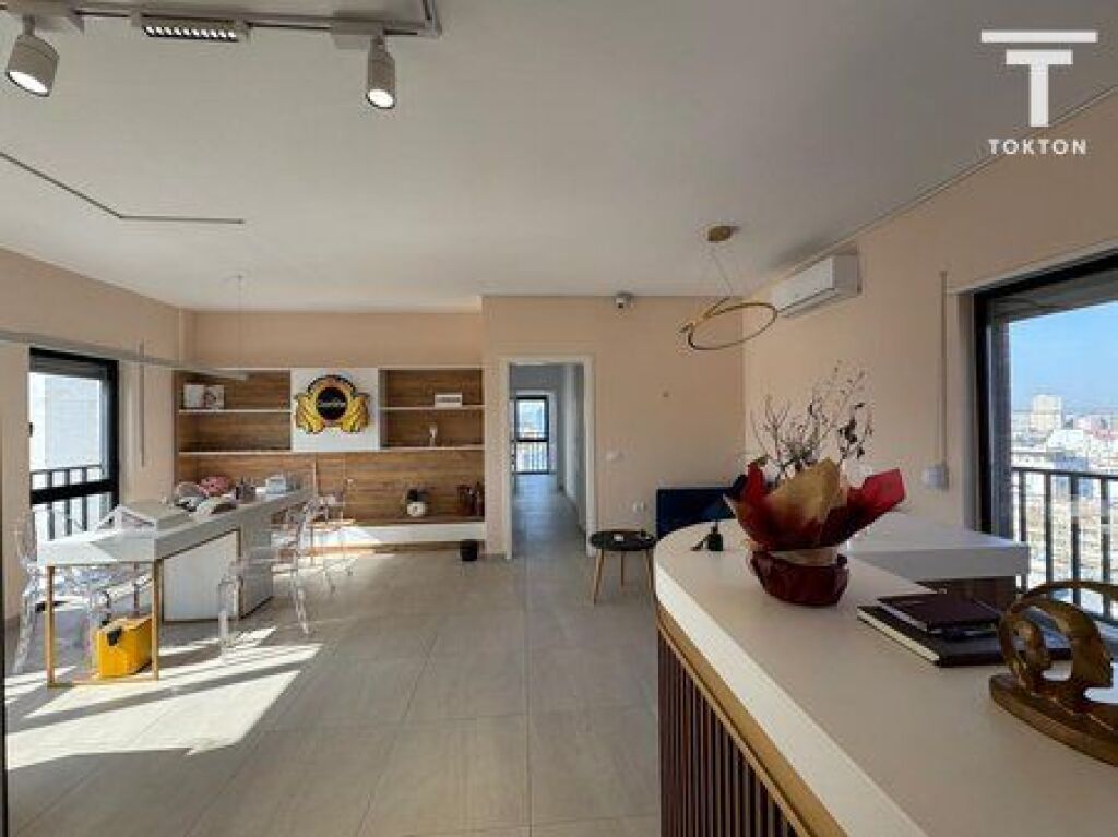 HITET, APARTAMENT 3+1+2, RRUGA E DIBRËS, TIRANË
