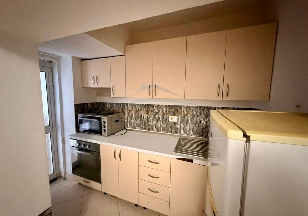 Affitto, Appartamento 1+1, Nisharaku, Tirana