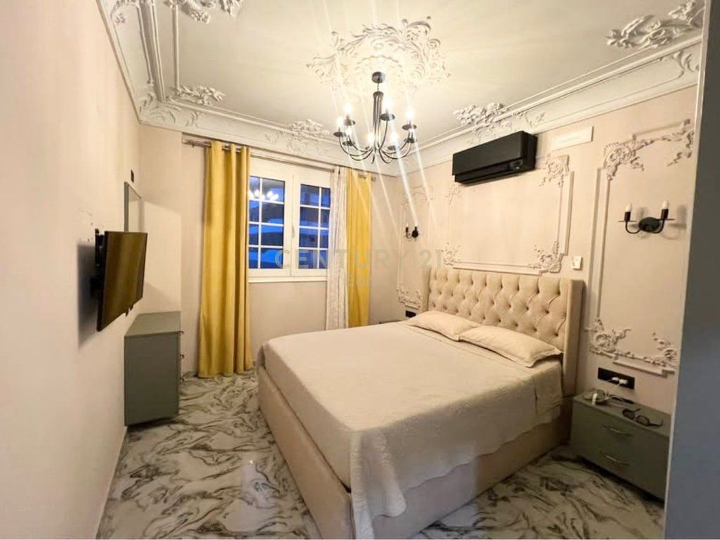 SHITET SUPER APARTAMENT 1+1 MALI ROBIT GOLEM 250 METER LARG DETIT!!