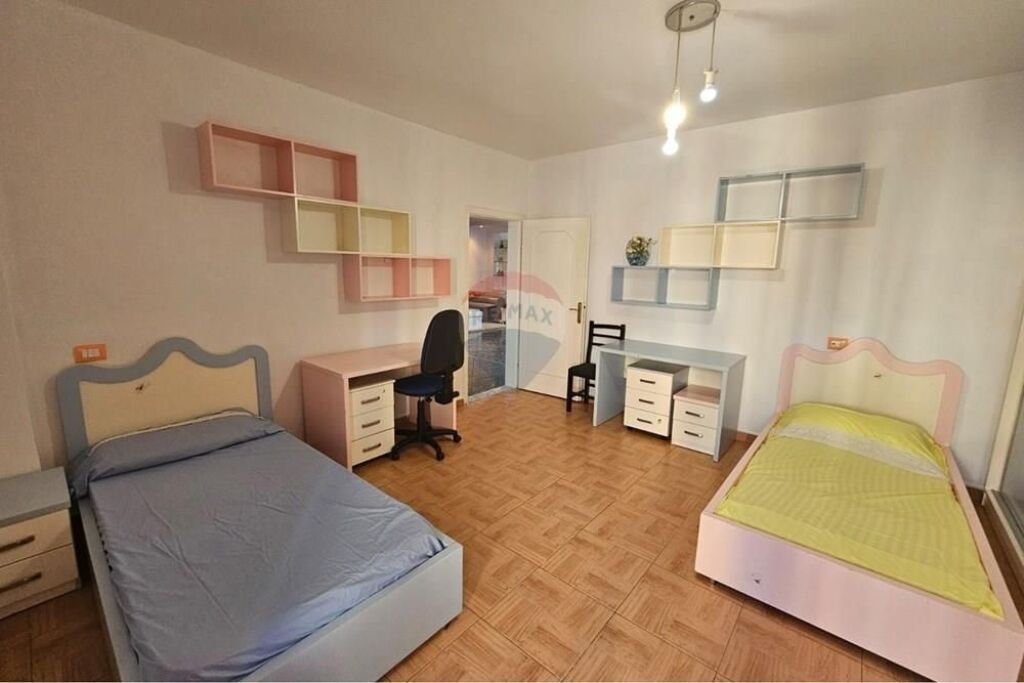 2+1 apartment for rent at the Paris Municipality!