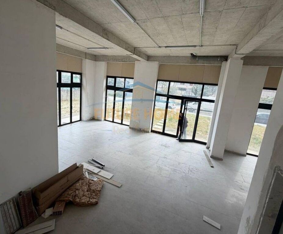 Affitto,Unità Commerciale,Via Dritan Hoxha,Tirana