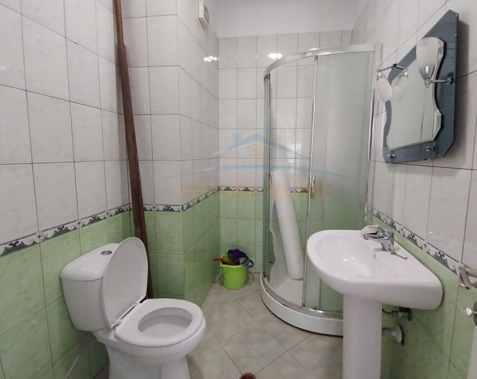 Shitet,Apartament 2+1+2,Pasticeri Melisa,Fresk.