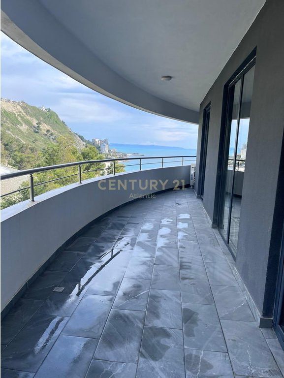 Appartamento in Vendita a White Hill Residence | Currila, Durrës | Vista Mare