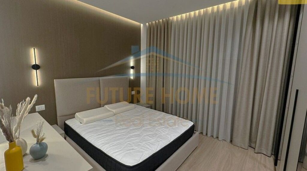 Shitet, Apartament 2+1+2, Golden Tower Residence, Rruga Mine Peza,