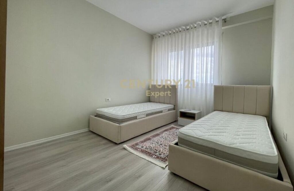 Apartment for rent 2+1+2+ Parking Spot , Durres Street
