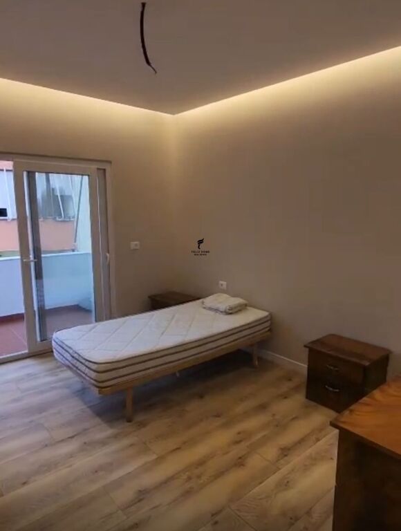 VENDESI APPARTAMENTO 2+1+2 ISH PARKU 210.000 EURO FH-68369
