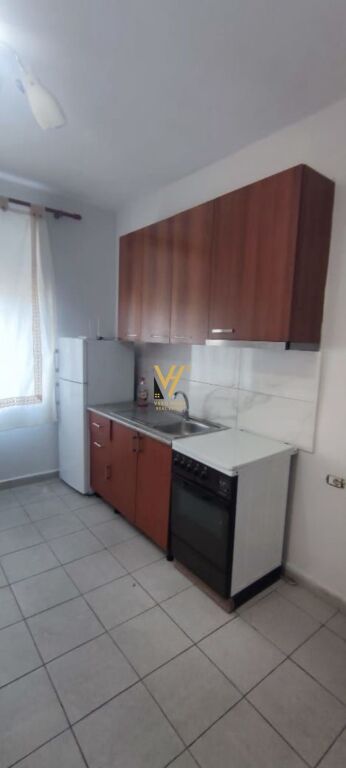 APARTMENT 1+1 FOR RENT ON SAMI FRASHERI STREET 450 EURO