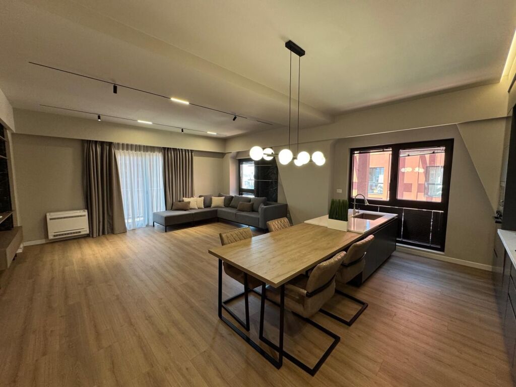 Apartment 2+1+2 for sale Tirana Garden Building, Rruga e Kavajes