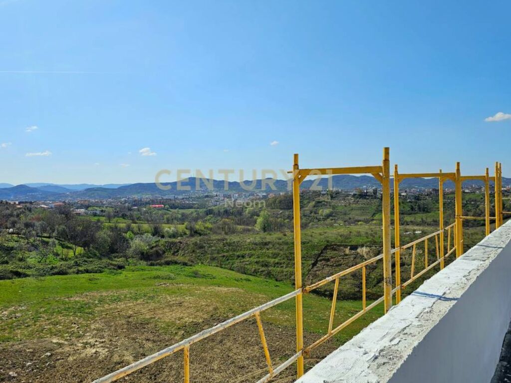 Villa for sale