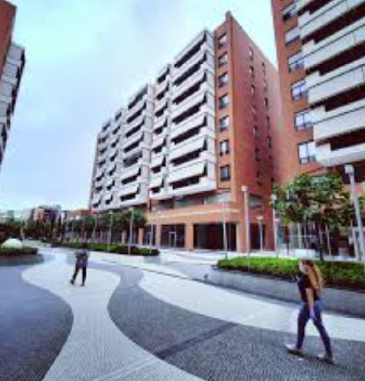 🏢 AMBIENTE COMMERCIALE PREMIUM IN AFFITTO – COMPLESSO DELIJORGJI