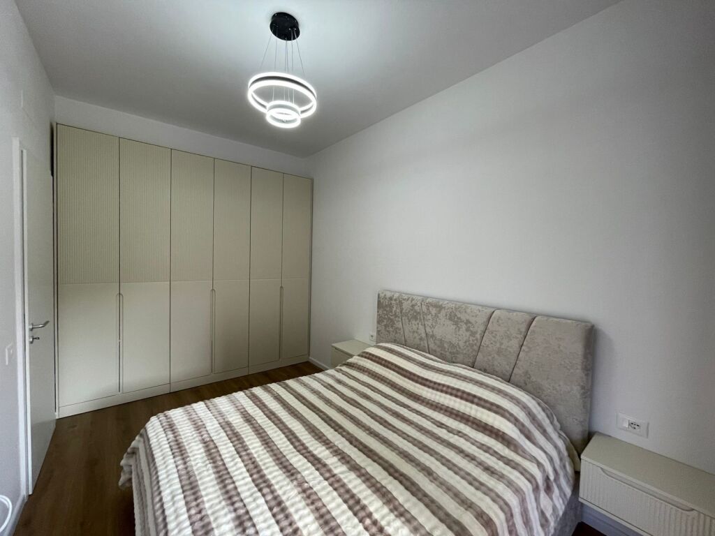 Appartamento 1+1+1 Balcone In Affitto