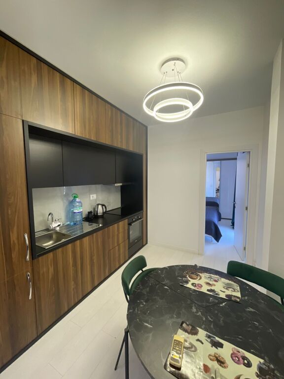 🚨Jepet me qera apartament 1+1+bllk I pa banuar me pare  📍Rruga Dritan Hoxha,kompleksi E88 ZOGU I ZI