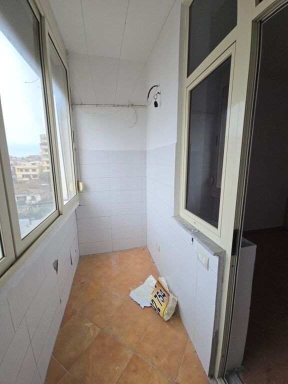 🏡 APPARTAMENTO 2+1 IN VENDITA – VICINO ALLA DIREZIONE DELLA POLIZIA, DURRËS
