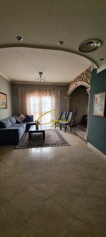 PRIVATE VILLA FOR SALE 420 M2 MYSLYM SHYRI 1,300,000 EURO