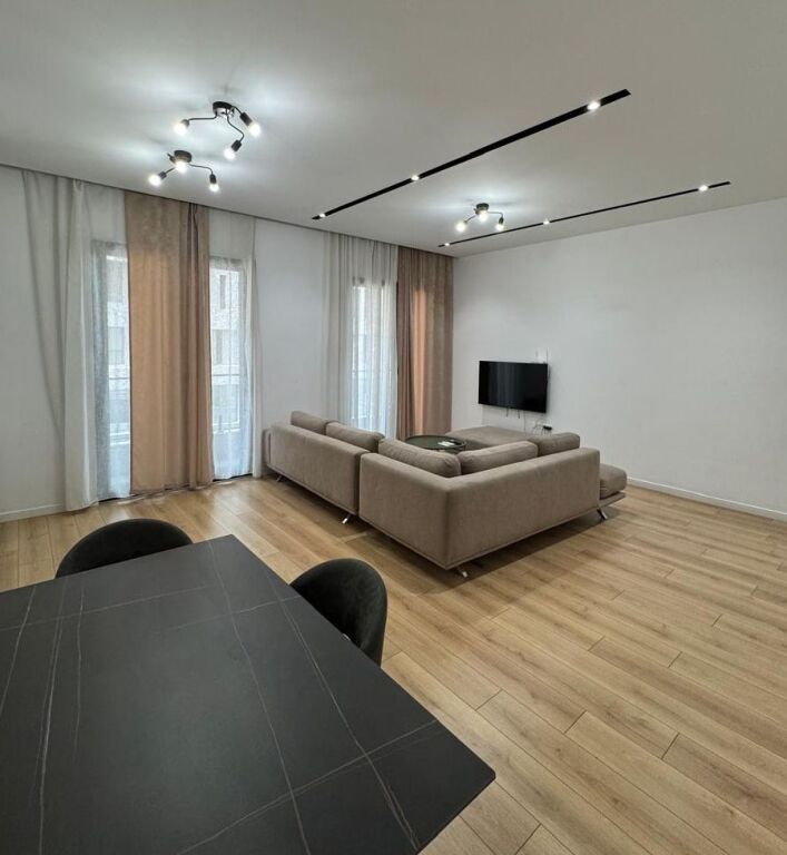 Appartamento 2+1 in affitto a Square 21