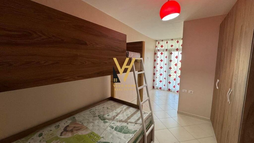 SHITET DUPLEX TE KODRA E DIELLIT 1- 310.000 EURO
