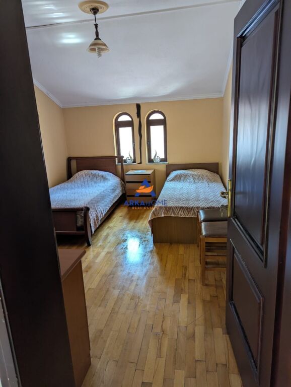 VILLA 3 FLOORS FOR SALE "NEAR ROBERT NACI STREET, HARRY FULTZ" 515000 EURO