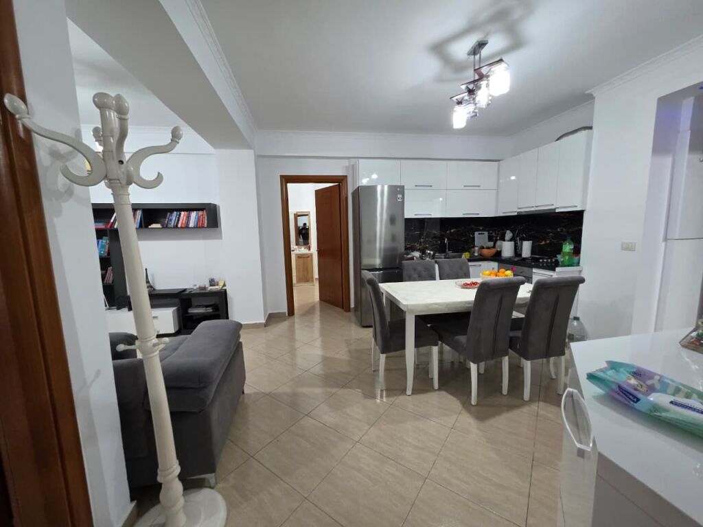 📍Astir Shitet Apartament 3+1+2
