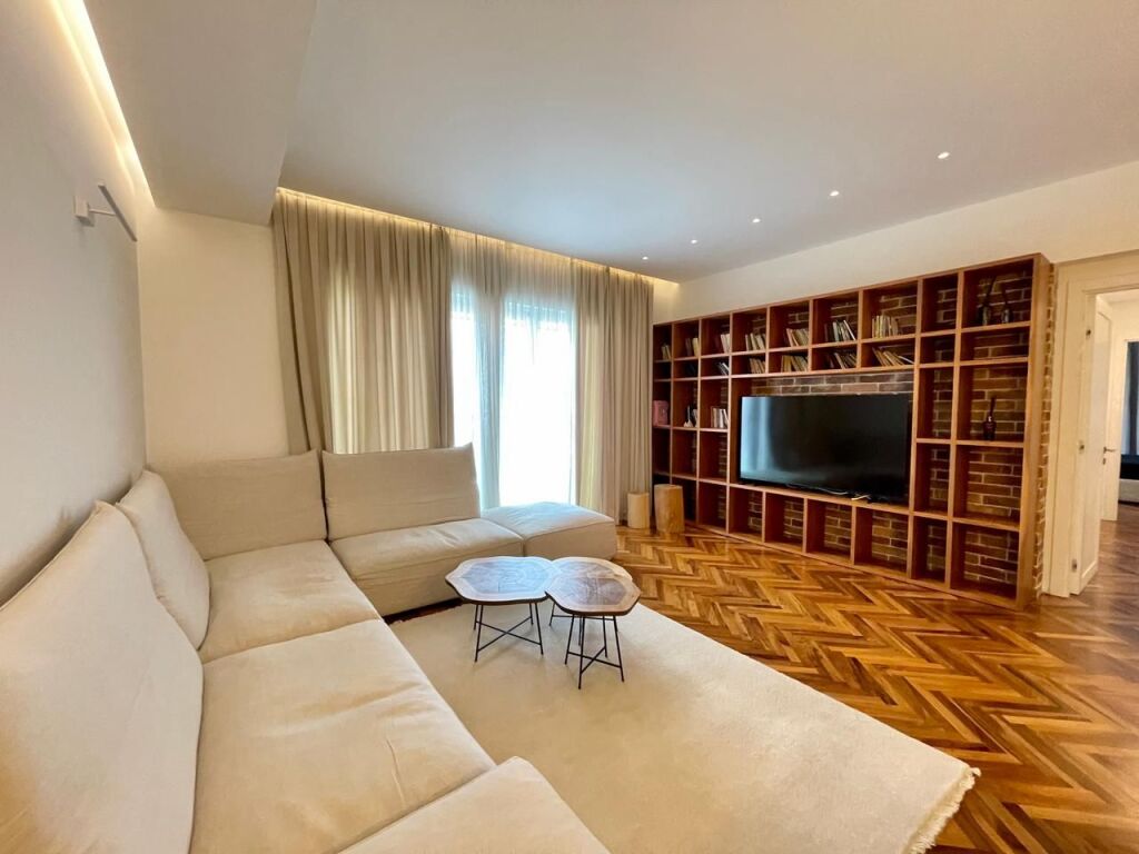 SUPER APARTMENT 2+1 FOR RENT AT AMBASSADOR 3