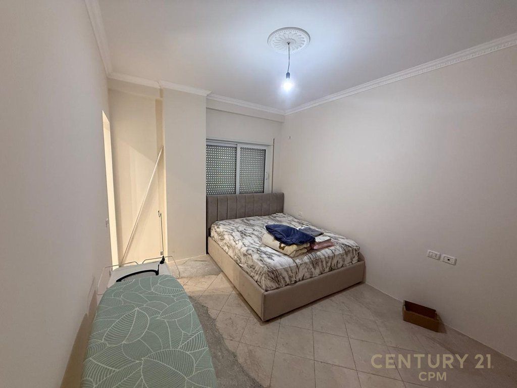 Apartment 3+1+2 +80m Veranda For sale in Fresk, Tirana